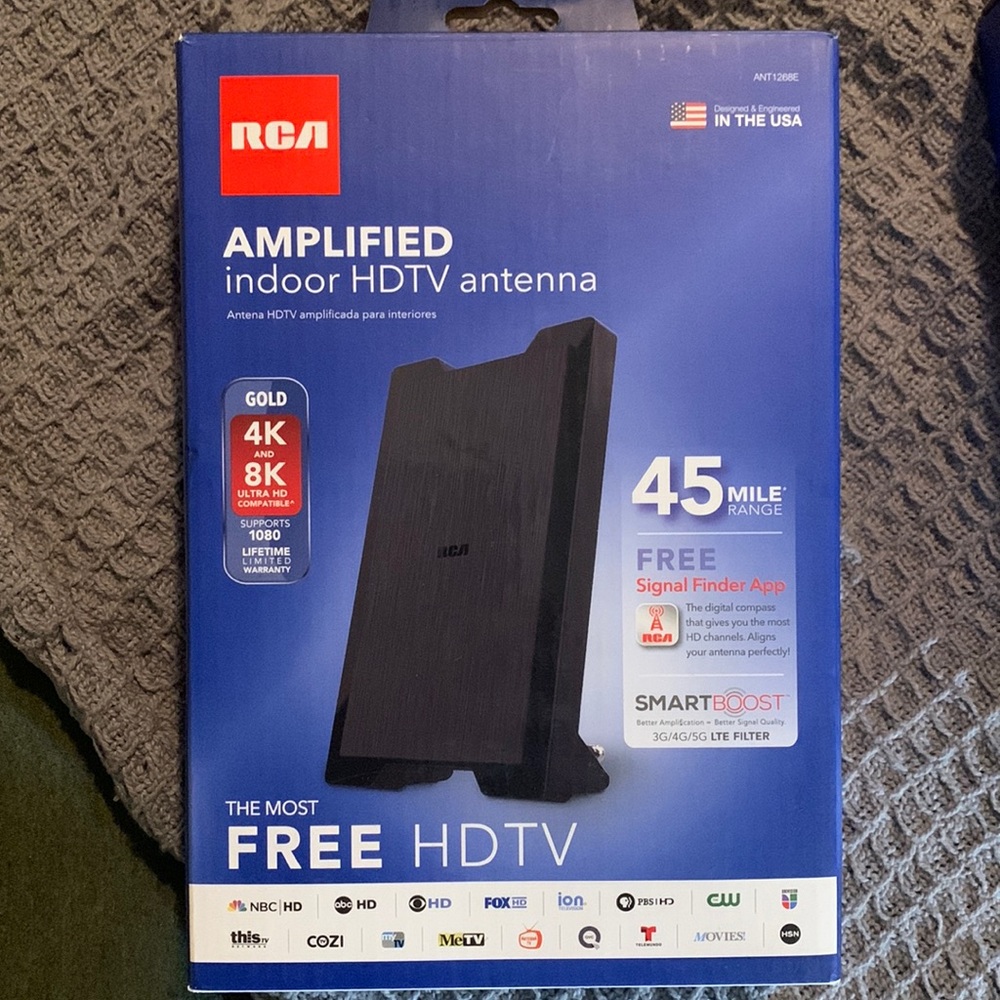 Brand New RCA HDTV Antenna Amplified Indoor Flat Multi-Directional 45 Mile Range